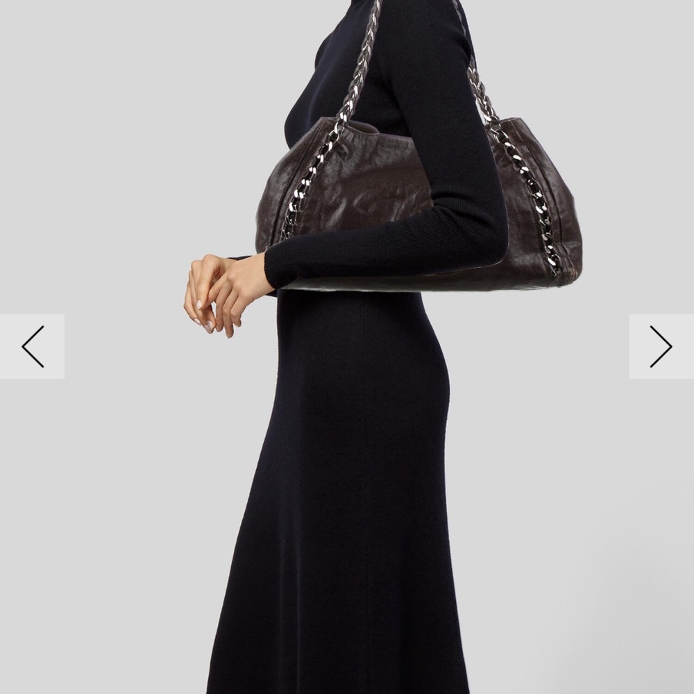 Chanel tote. Glazed Caviar East West Modern Chain Tote Brown - Picture 9 of 10